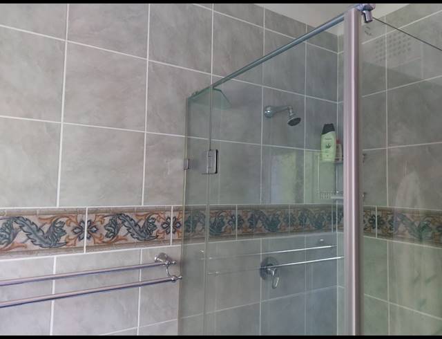 2 BEDROOM APARTMENT FOR SALE IN UVONGO